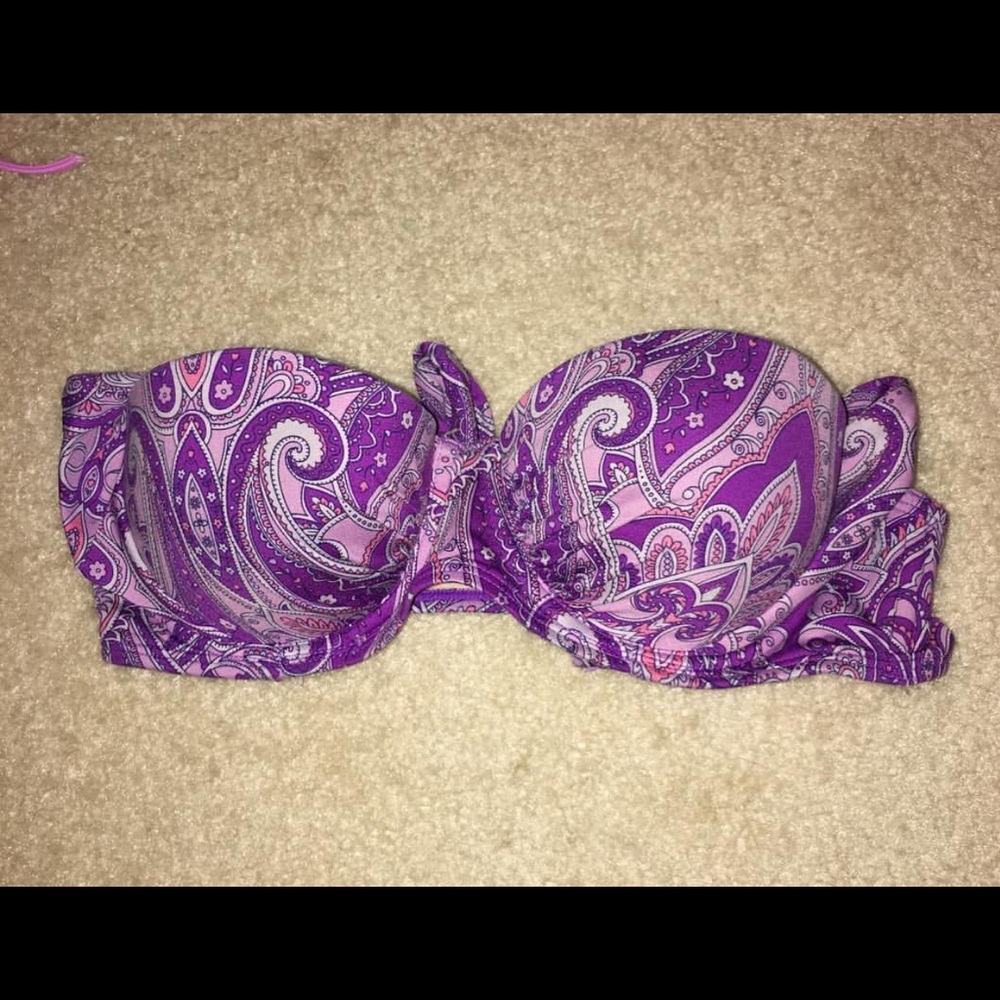 Old navy bathing suit